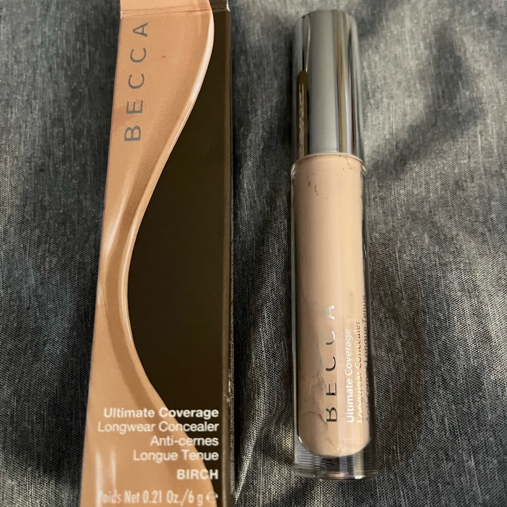 Becca Ultimate Coverage Longwear Concealer